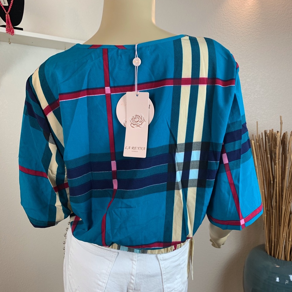 Blue Button blouse - Picture 12 of 15